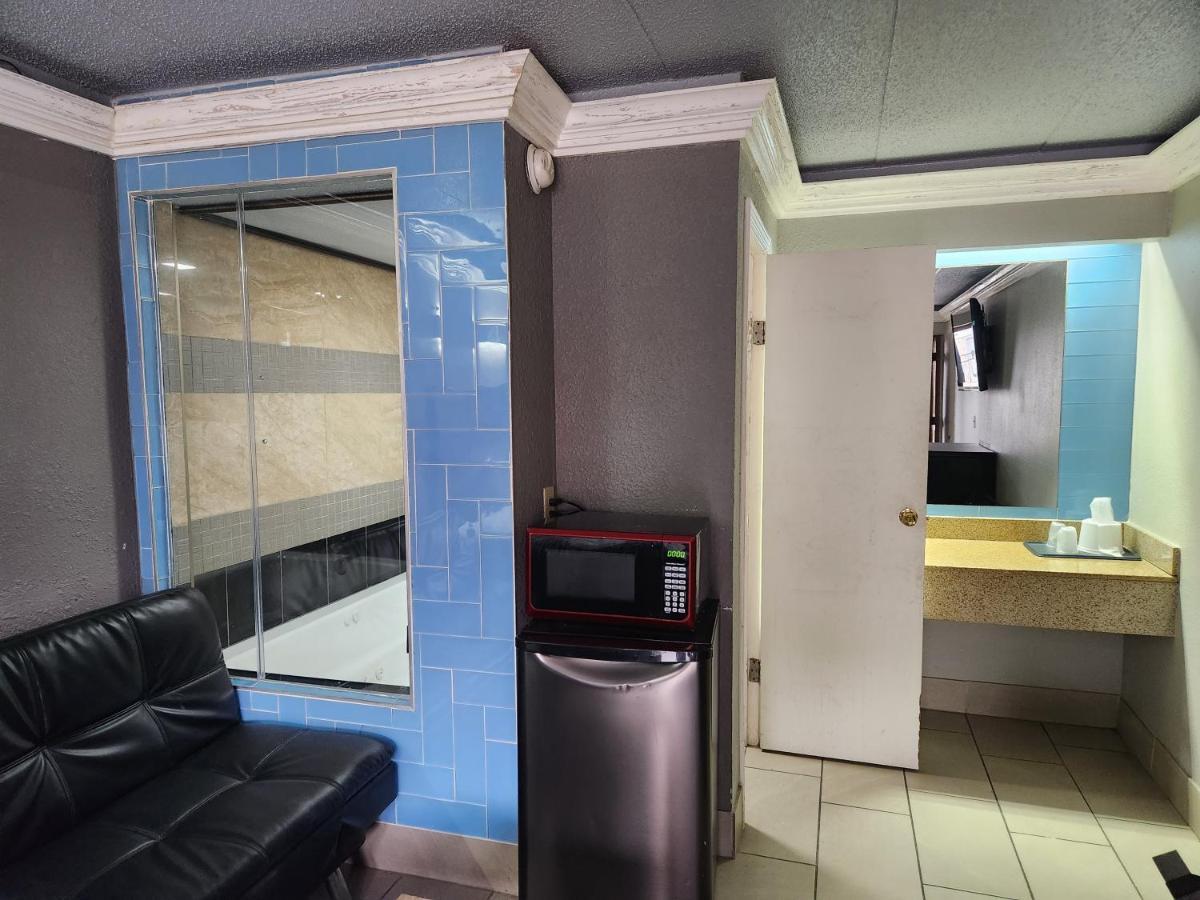 Americas Best Value Inn And Suites Little Rock Eksteriør bilde