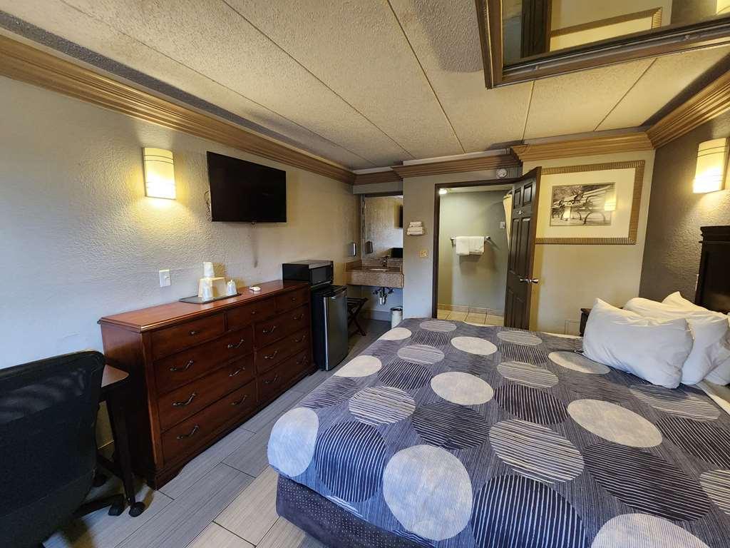 Americas Best Value Inn And Suites Little Rock Rom bilde